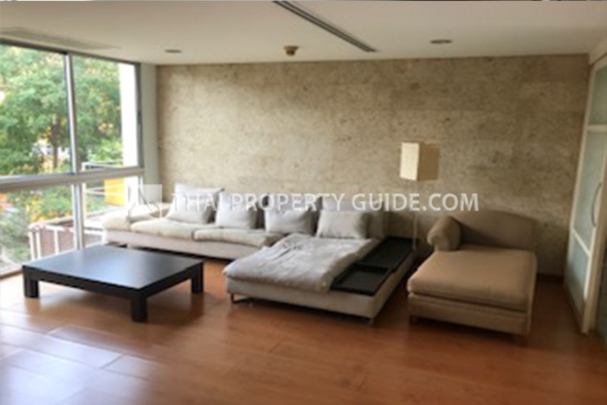 Townhouse in Sathorn 